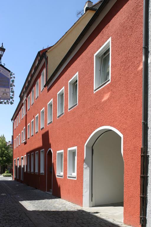 Stadt-Gut-Hotel Altstadt-Hotel Stern Neumarkt in der Oberpfalz Exterior foto
